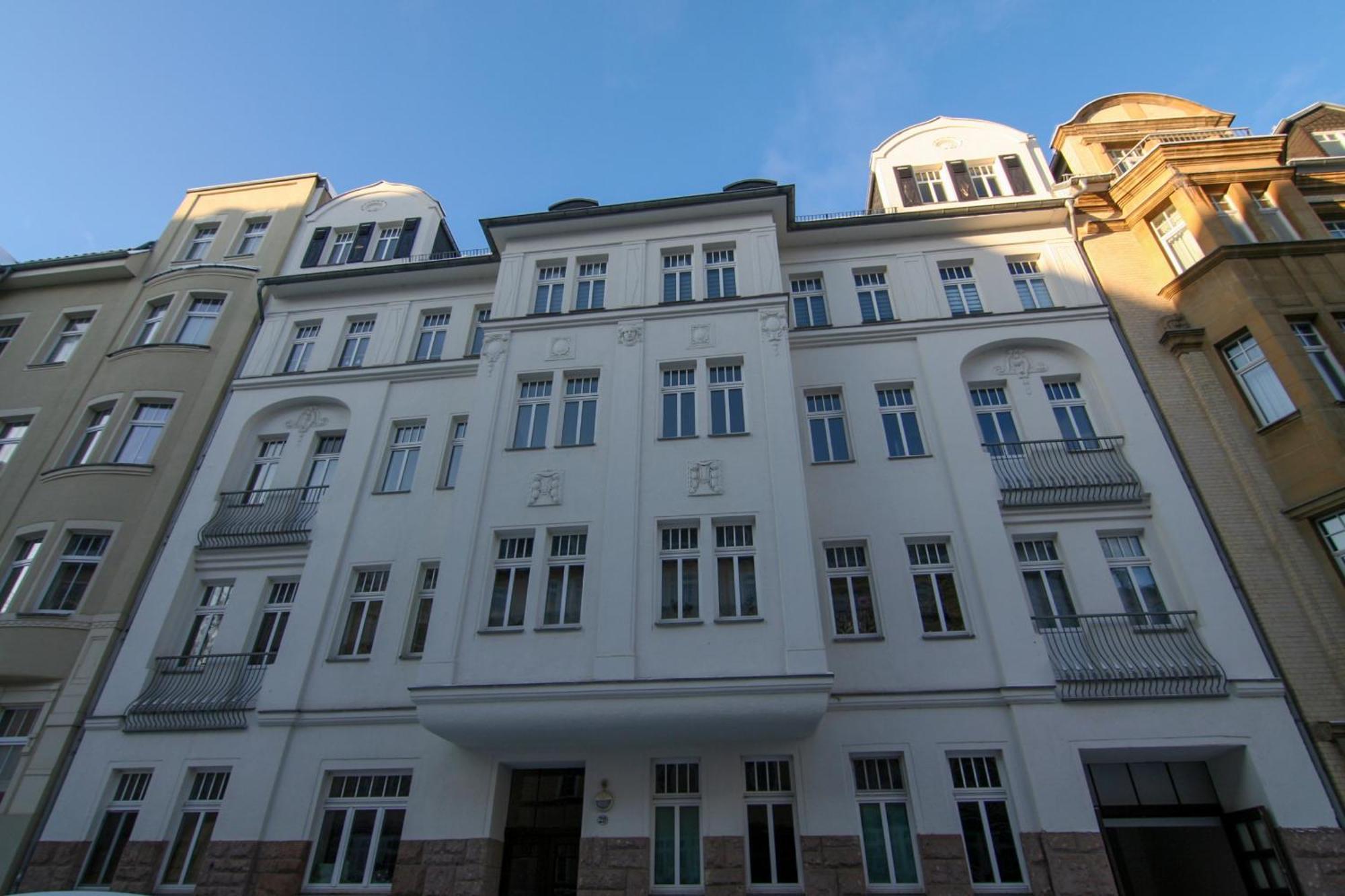 Premium Quartier Clara , Karl Und Fritz Auf Dem Kassberg Mit Eigenem Stellplatz Appartement Chemnitz Kamer foto
